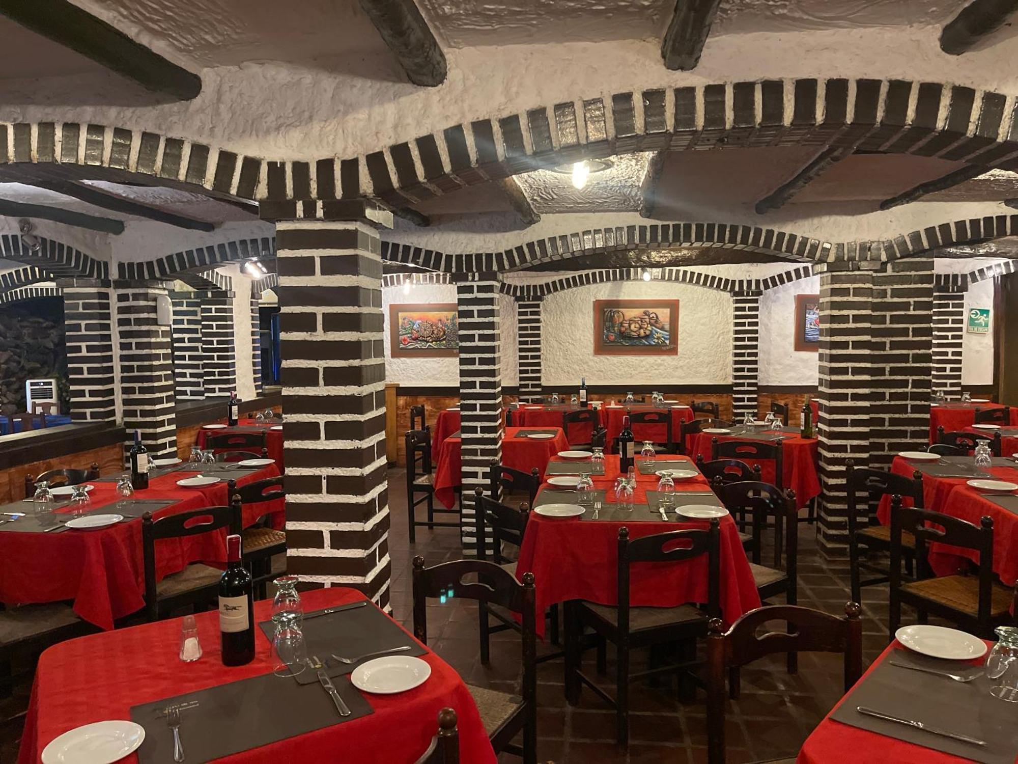 Hotel Brisas Del Mar 2022 Catia La Mar エクステリア 写真