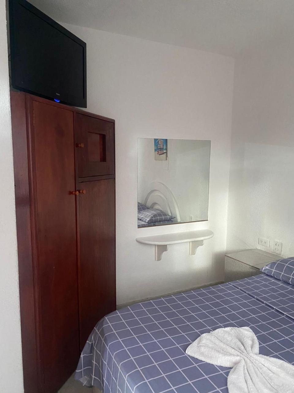 Hotel Brisas Del Mar 2022 Catia La Mar エクステリア 写真